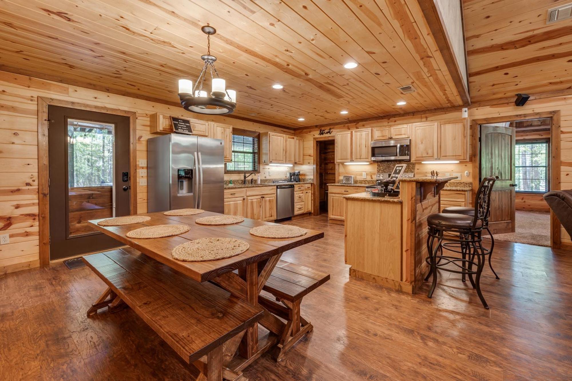 Cross Timbers Cabin On The Grove'S 25-Acres Broken Bow Zewnętrze zdjęcie